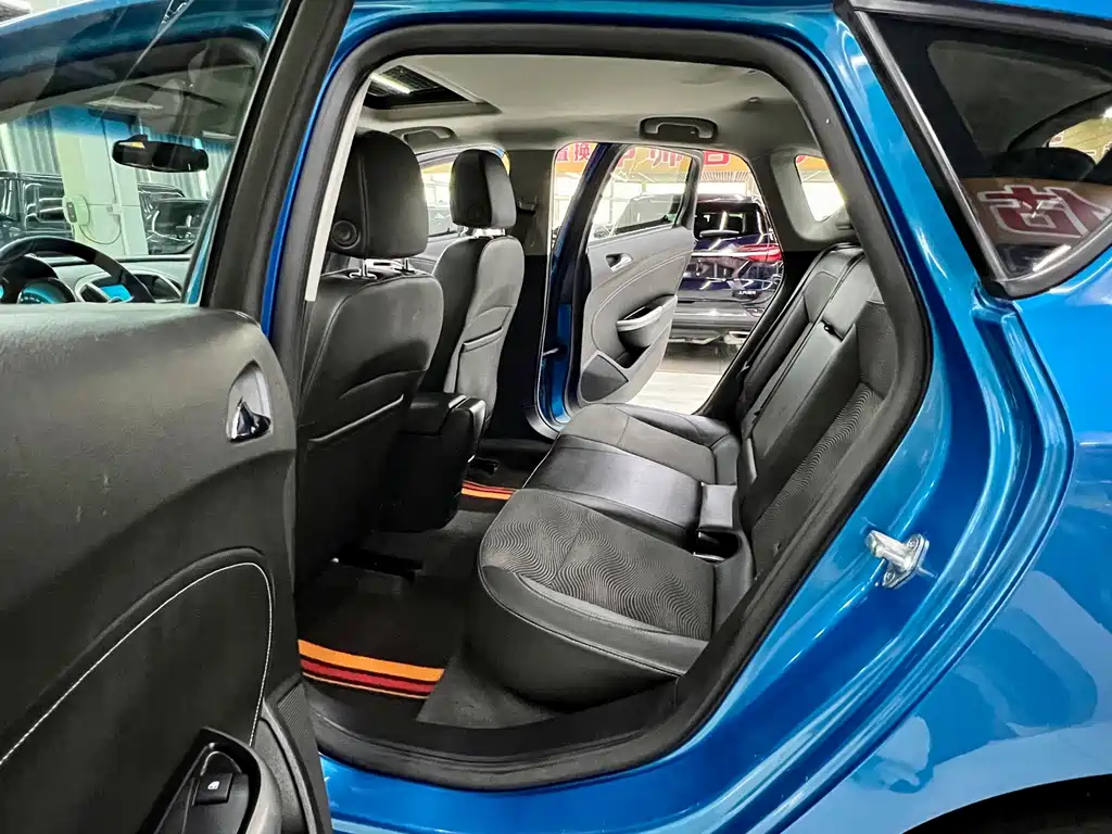 Buick Excelle — миниатюра 13