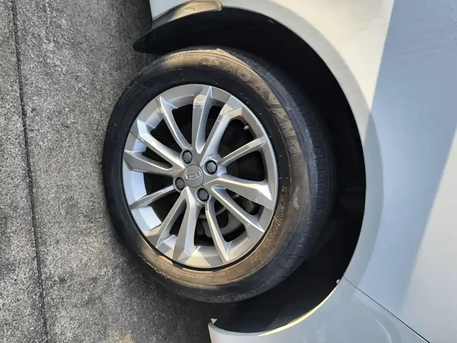 Geely Vision — миниатюра 6