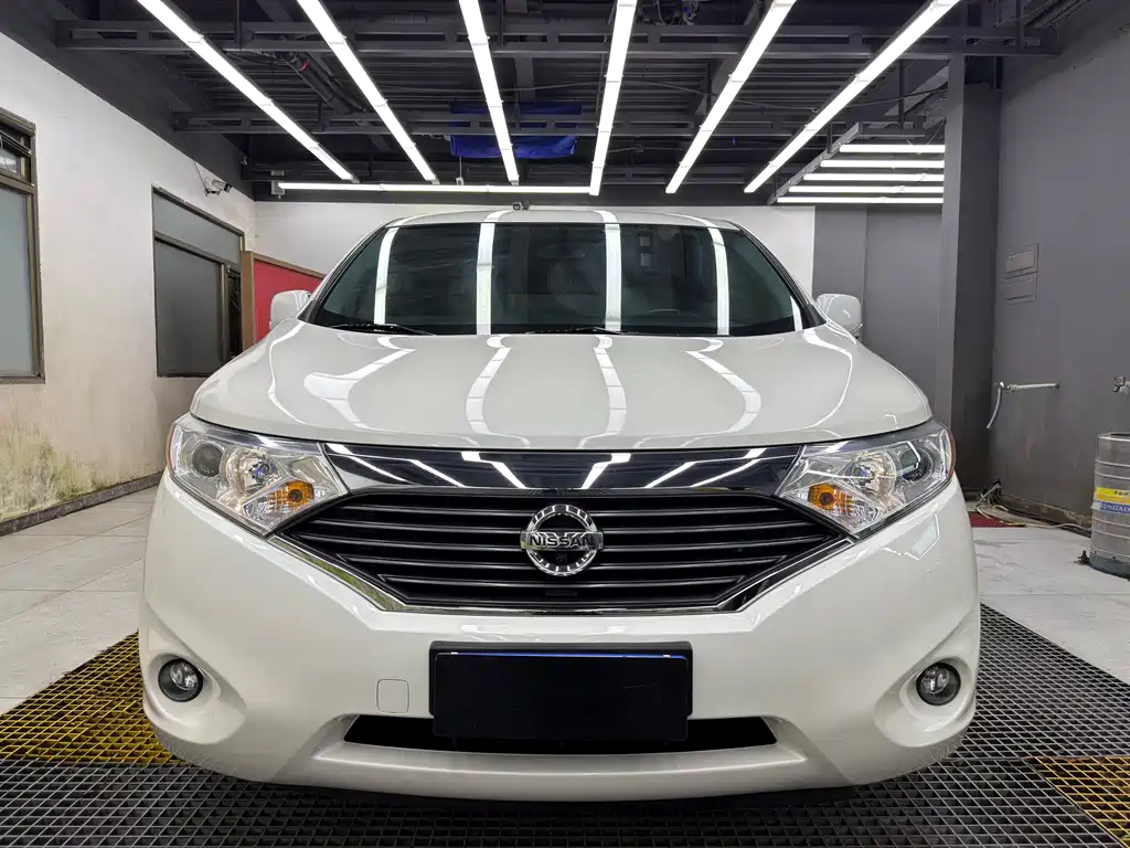 Nissan Quest 2017