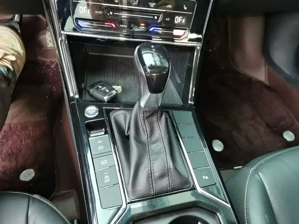Volkswagen Passat — миниатюра 14