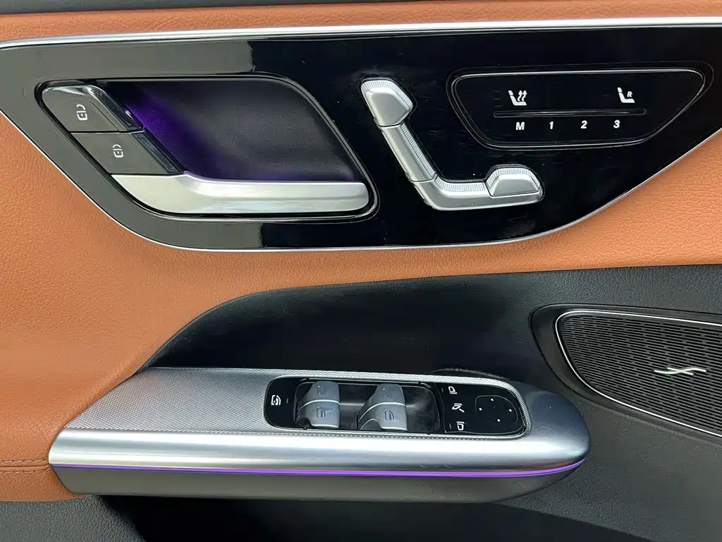 Mercedes-Benz GLC — миниатюра 18
