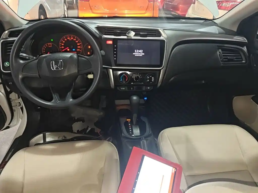 Honda City — миниатюра 10