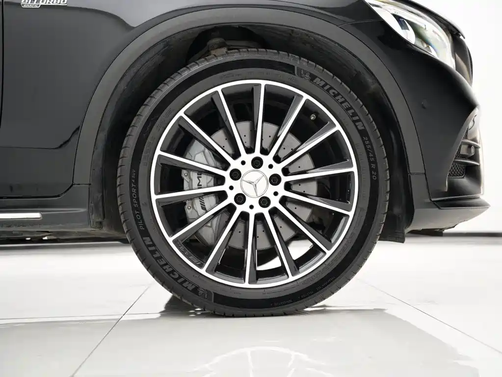 Mercedes-Benz GLC Coupe AMG — миниатюра 23
