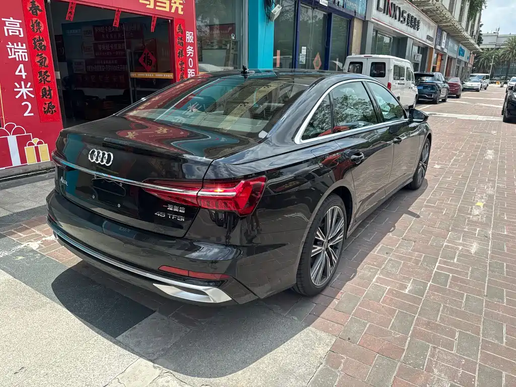 Audi A6L 2026 45 TFSI