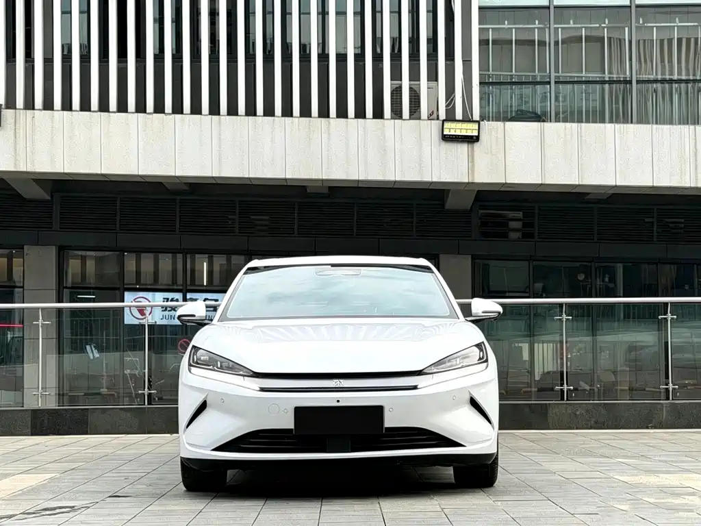 BYD Qin L — миниатюра 3
