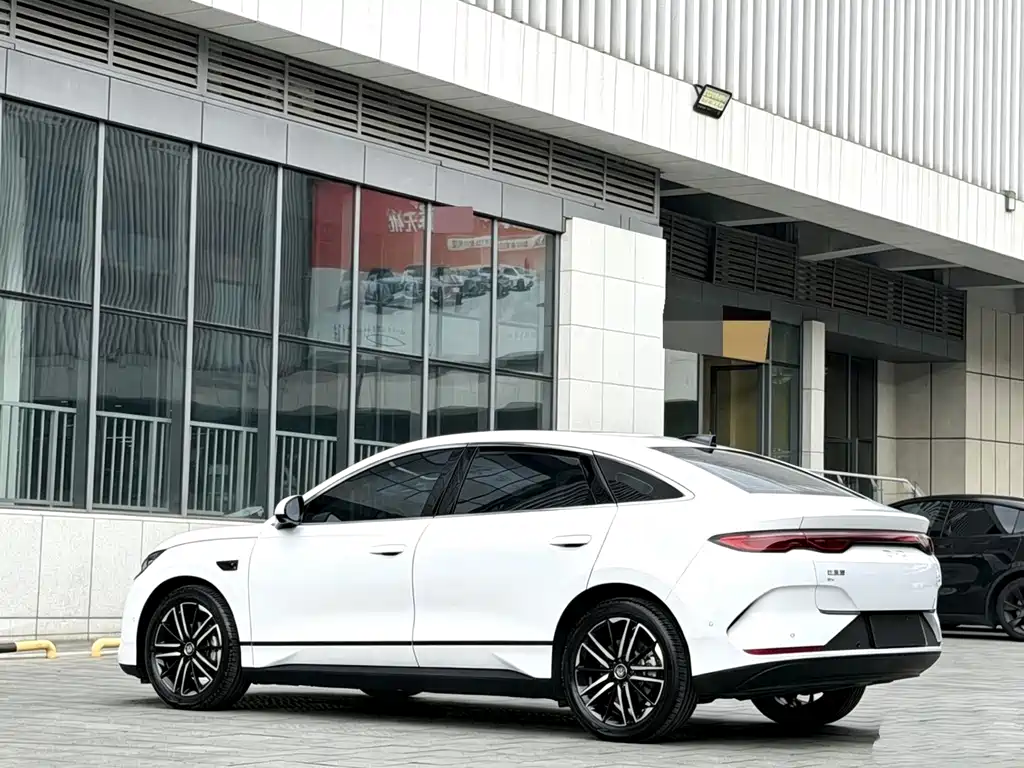 BYD Qin L — миниатюра 8