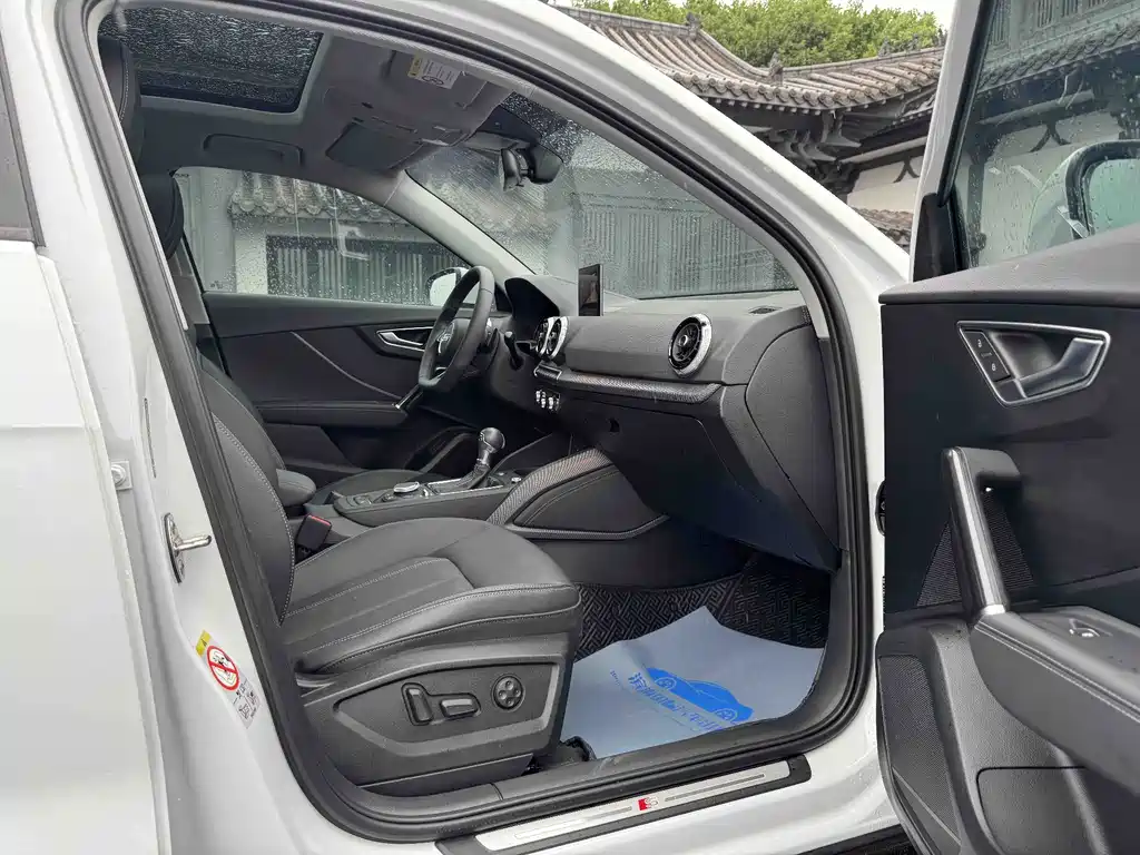 Audi Q2L — миниатюра 9