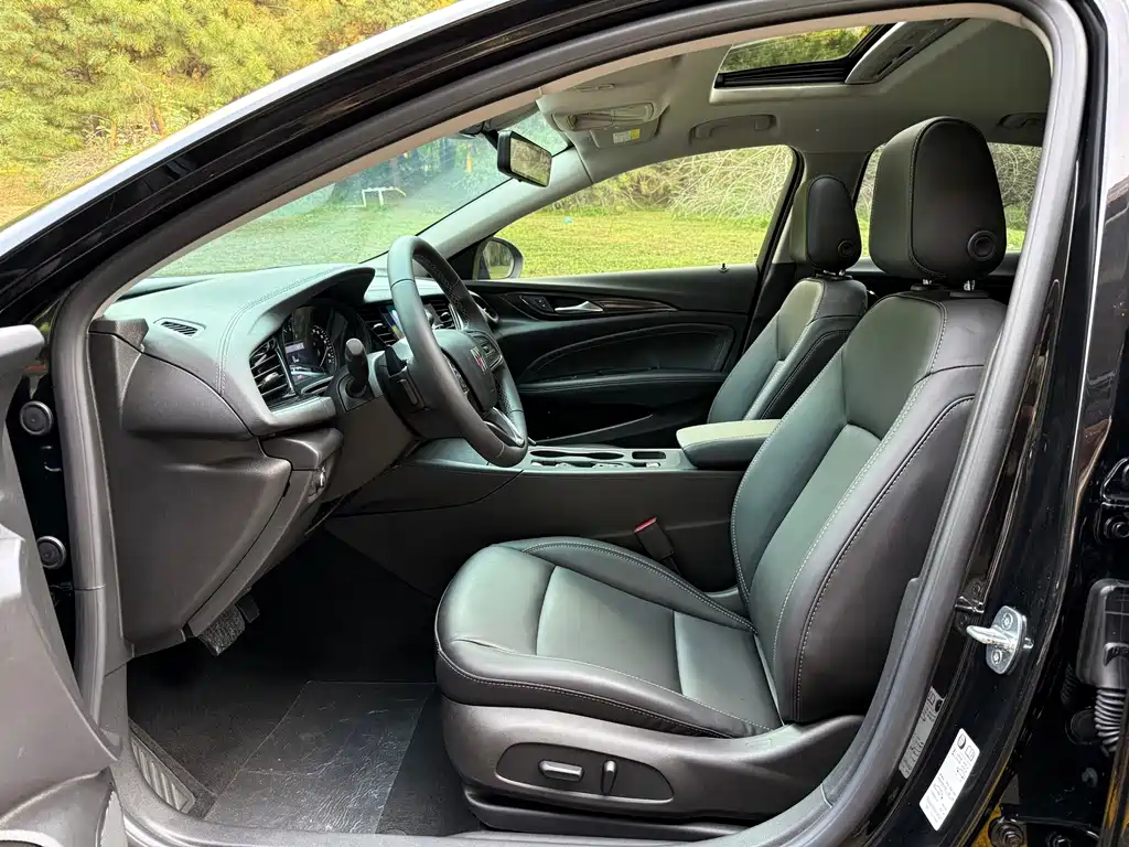 Buick Regal — миниатюра 7