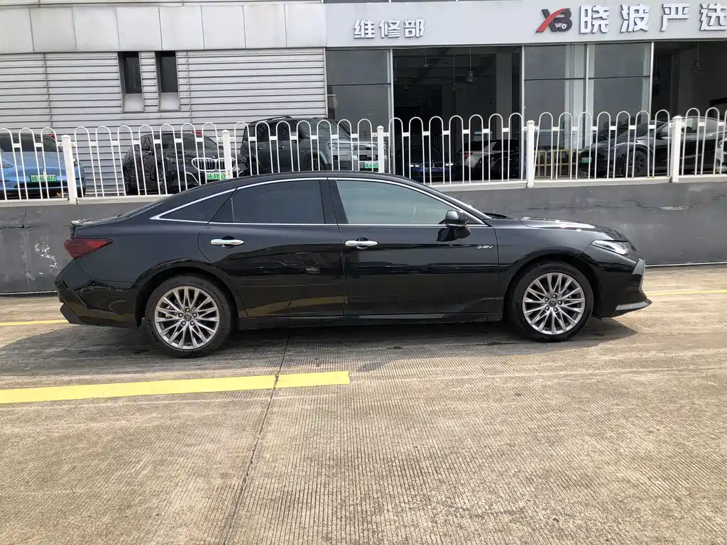 Toyota Avalon — миниатюра 7