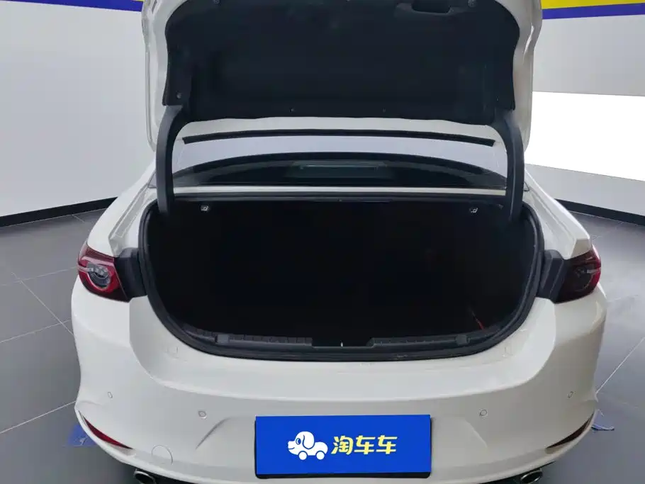 Mazda 3 Axela — миниатюра 4