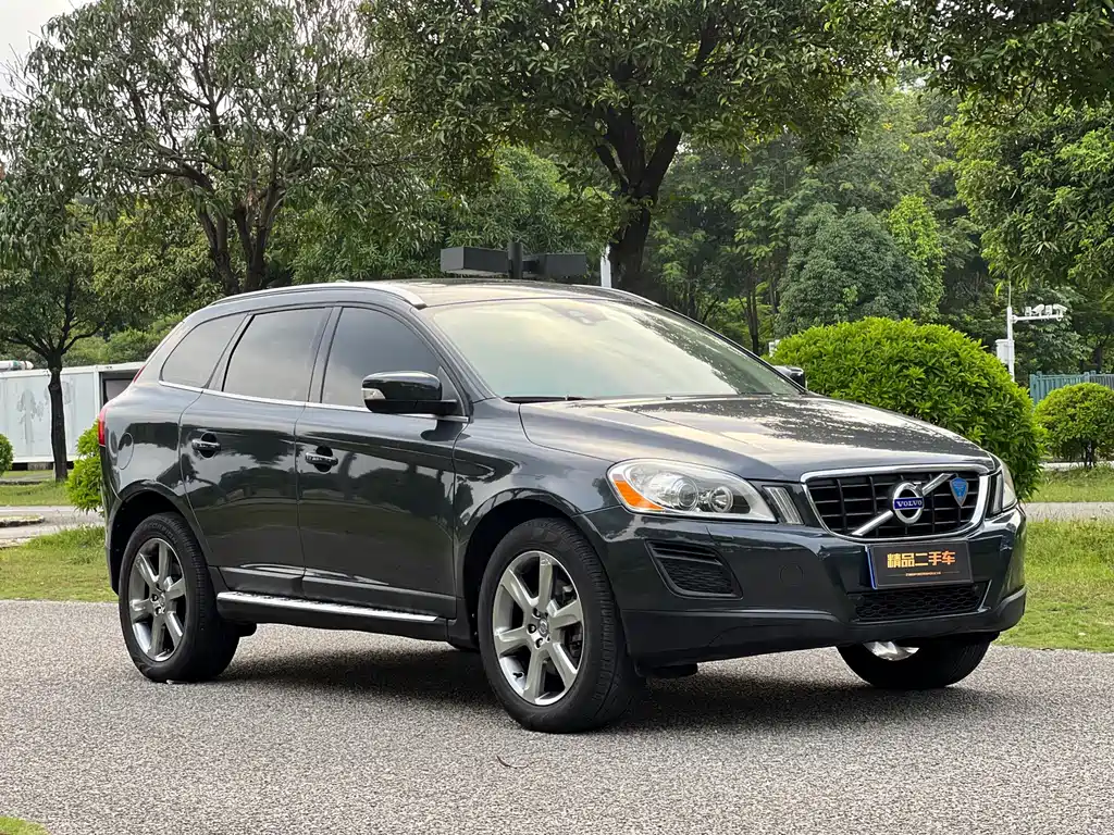 Volvo XC60 (Import) — миниатюра 3