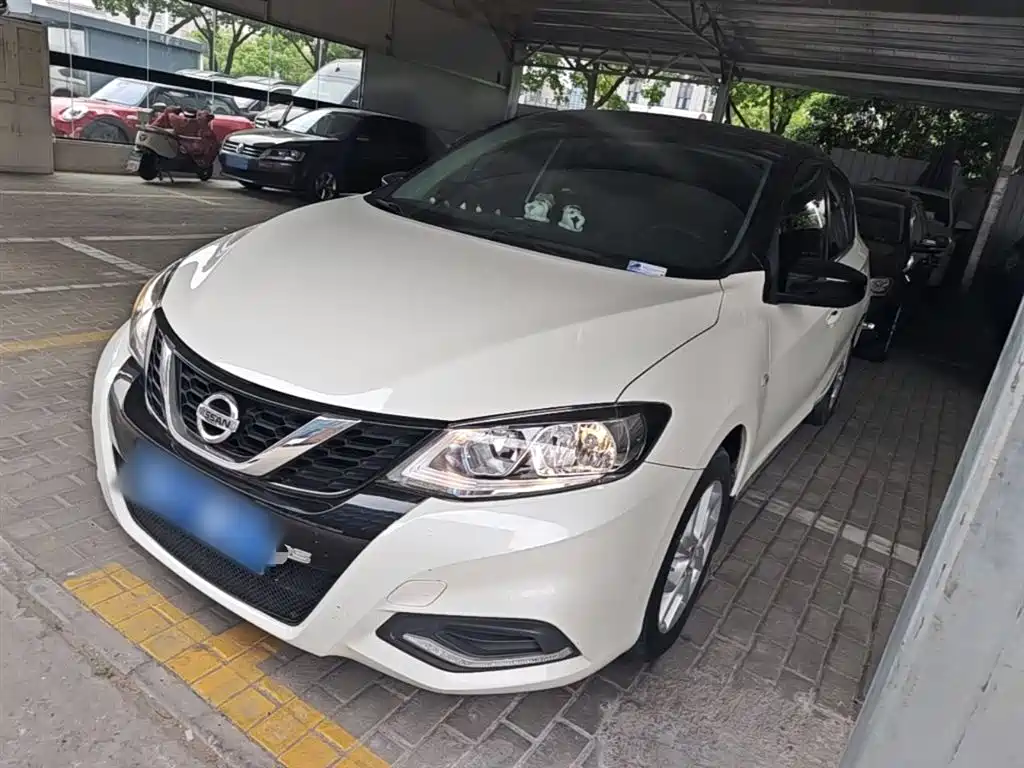 Nissan Tiida 2021