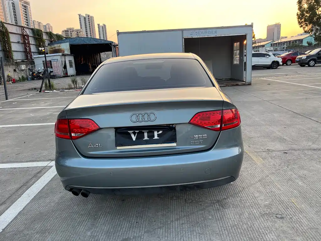 Audi A4L — миниатюра 6