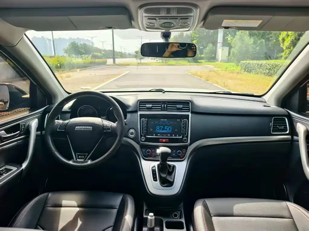 Haval M6 — миниатюра 10