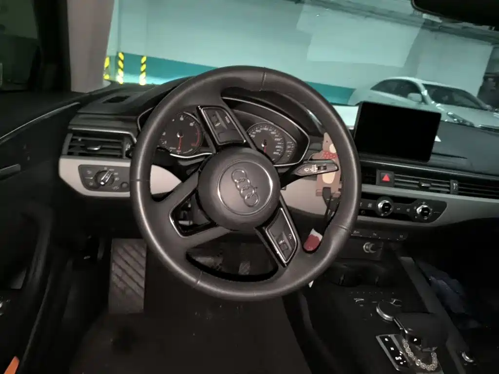 Audi A4L — миниатюра 6