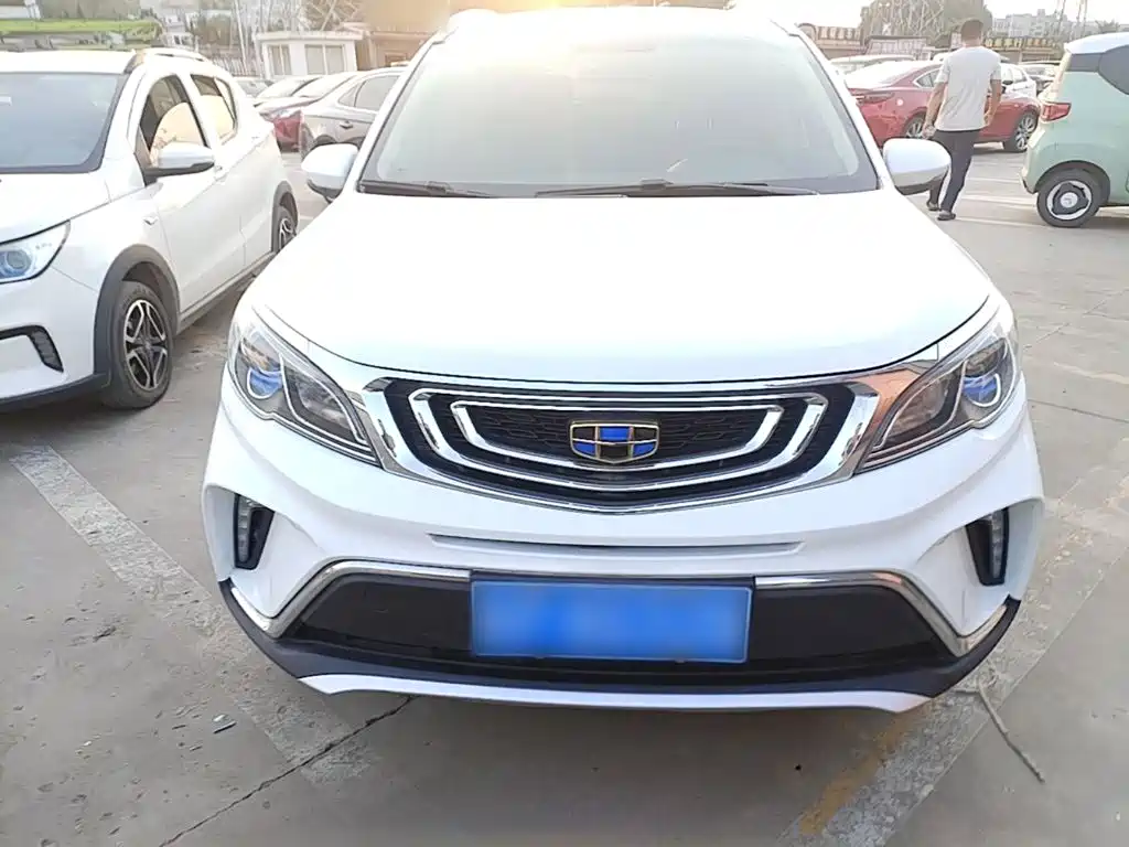 Geely Vision X3 — миниатюра 3