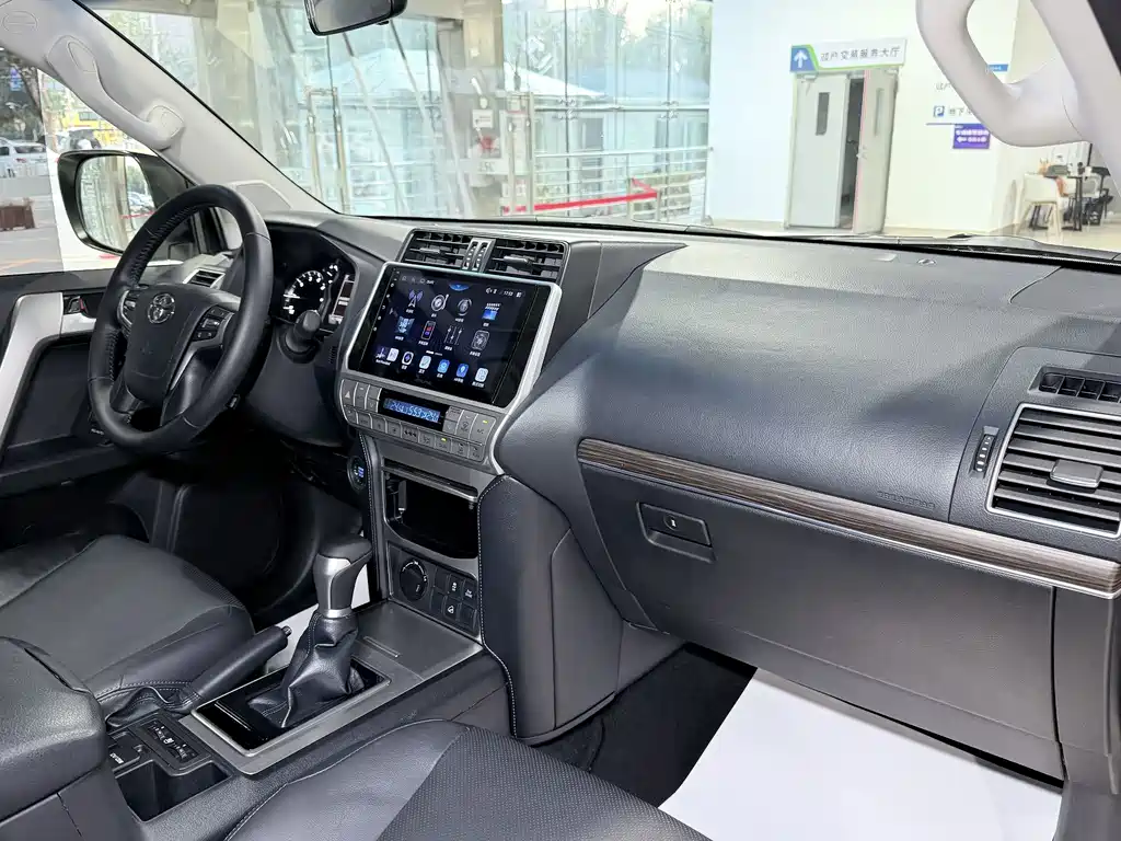 Toyota Prado — миниатюра 15