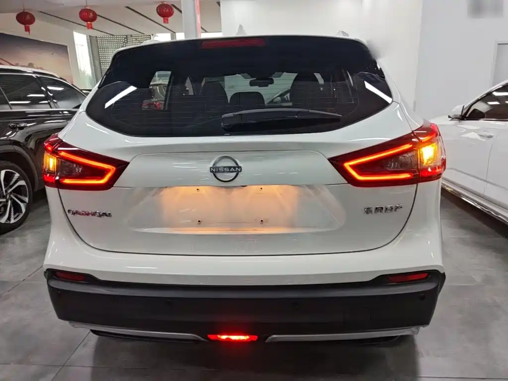 Nissan Qashqai — миниатюра 6