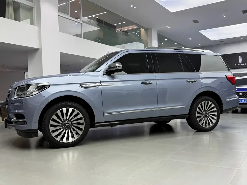 Lincoln Navigator 2019