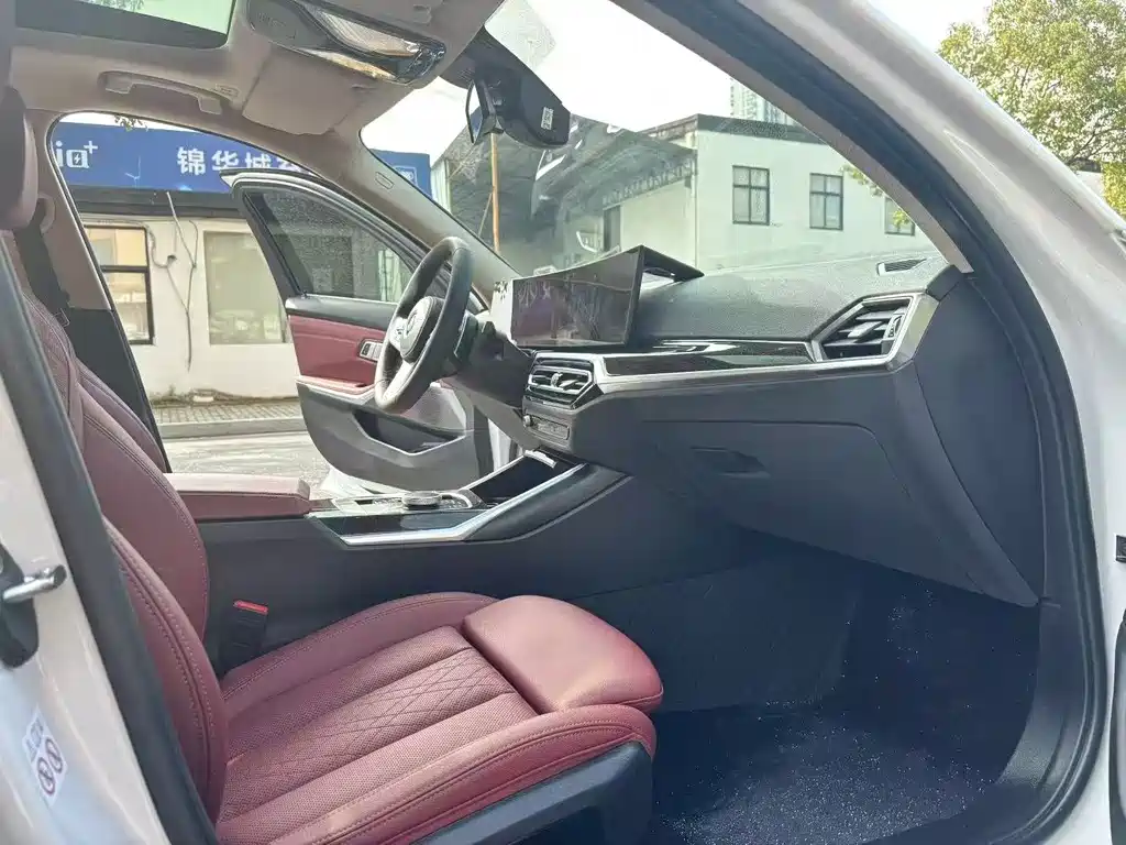 BMW 3 Series 3 2023 325Li M Sport