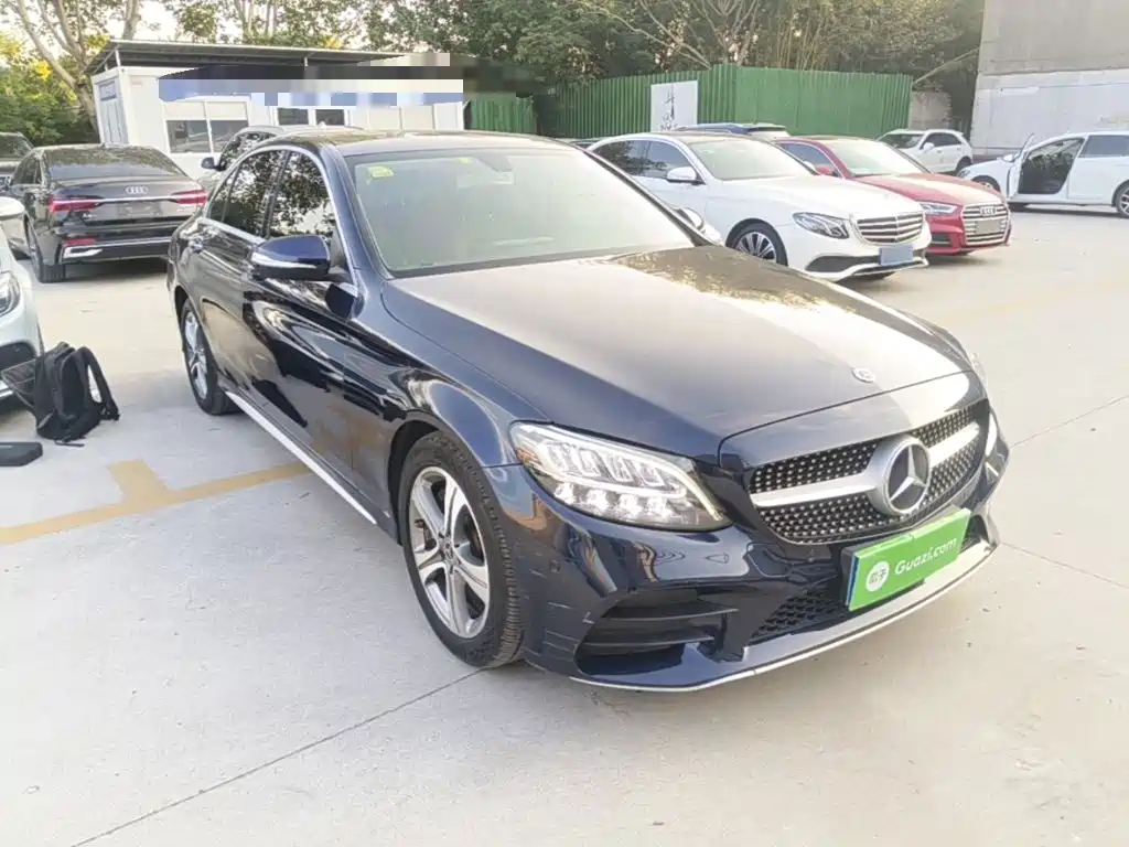 Mercedes-Benz C-Class — миниатюра 4