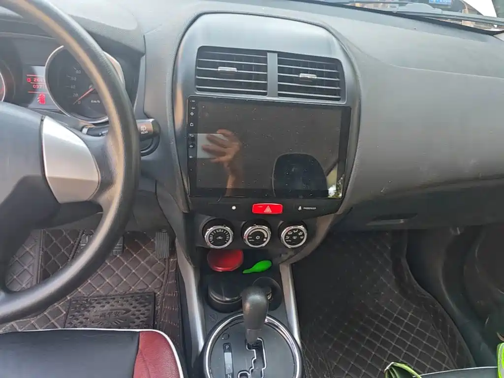 Mitsubishi ASX — миниатюра 13