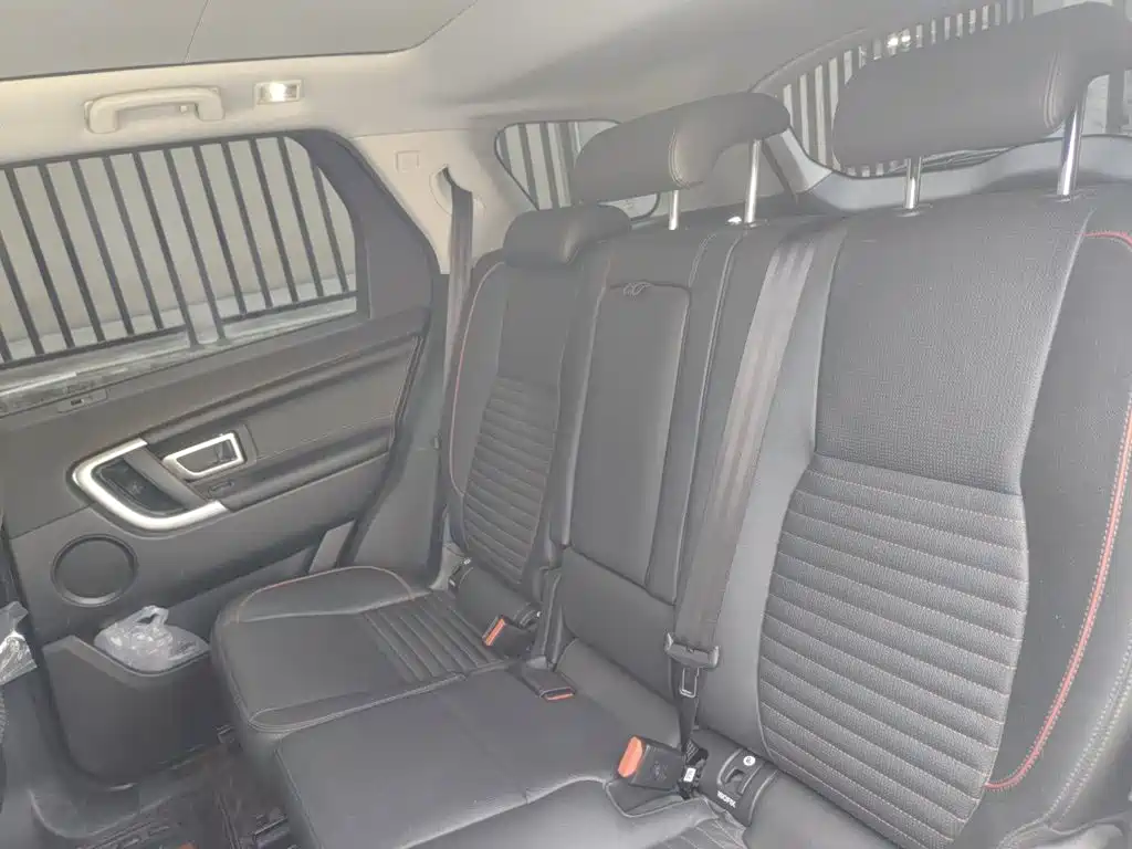 Land Rover Discovery Sport — миниатюра 13