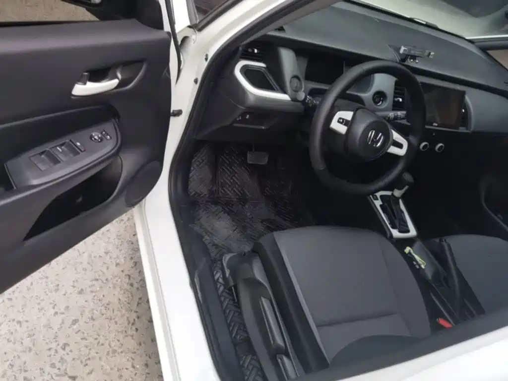 Honda Fit — миниатюра 16