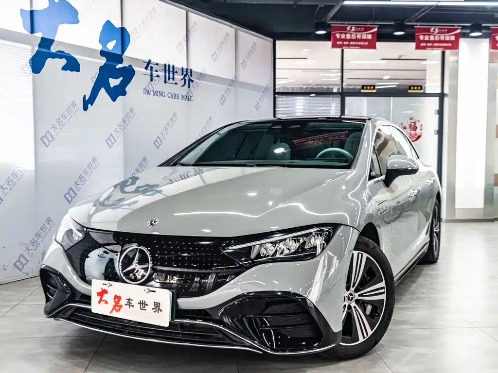 MERCEDES-BENZ EQE