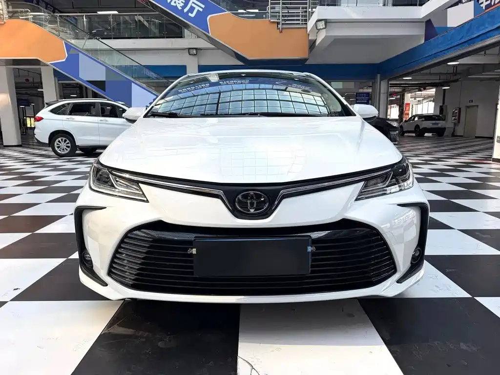 Toyota Corolla — миниатюра 2