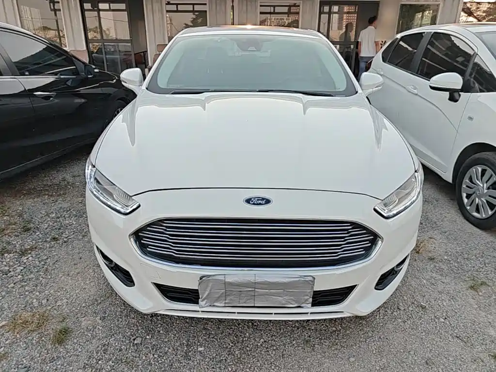 Ford Mondeo — миниатюра 3