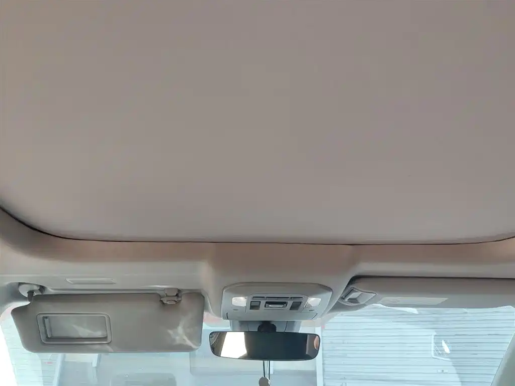 Toyota Highlander 2022 2.5L Luxury 7 мест
