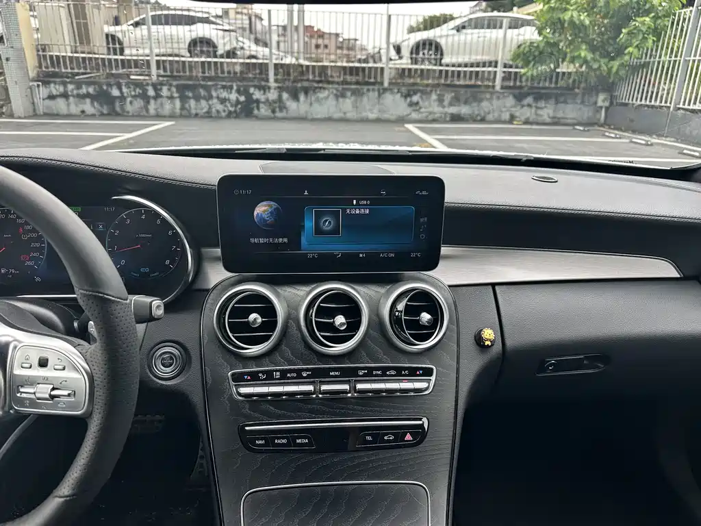 Mercedes-Benz C-Class (Import) — миниатюра 11