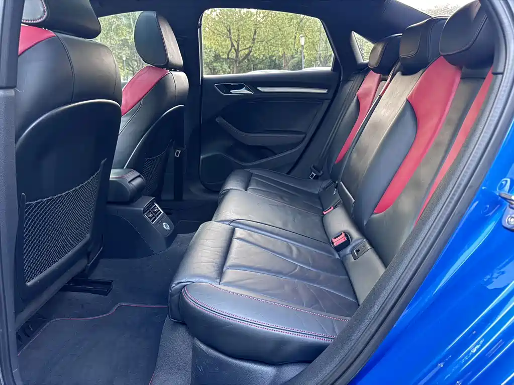 Audi S3 — миниатюра 10