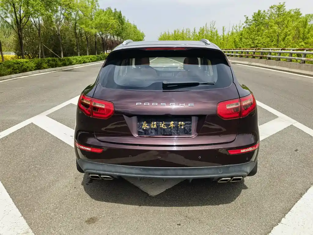 Zotye SR9 2017 2.0T MT