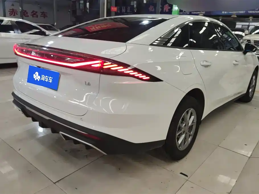 GEELY GALAXY GALAXY L6