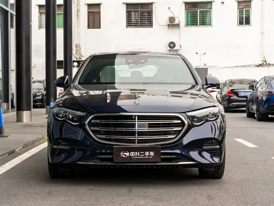 Mercedes-Benz E-Class E 2024 E 300 L Luxury