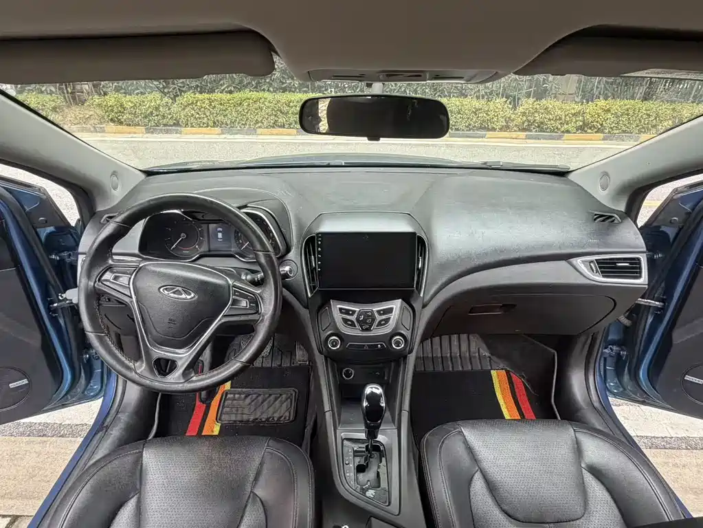 CHERY ARRIZO 5