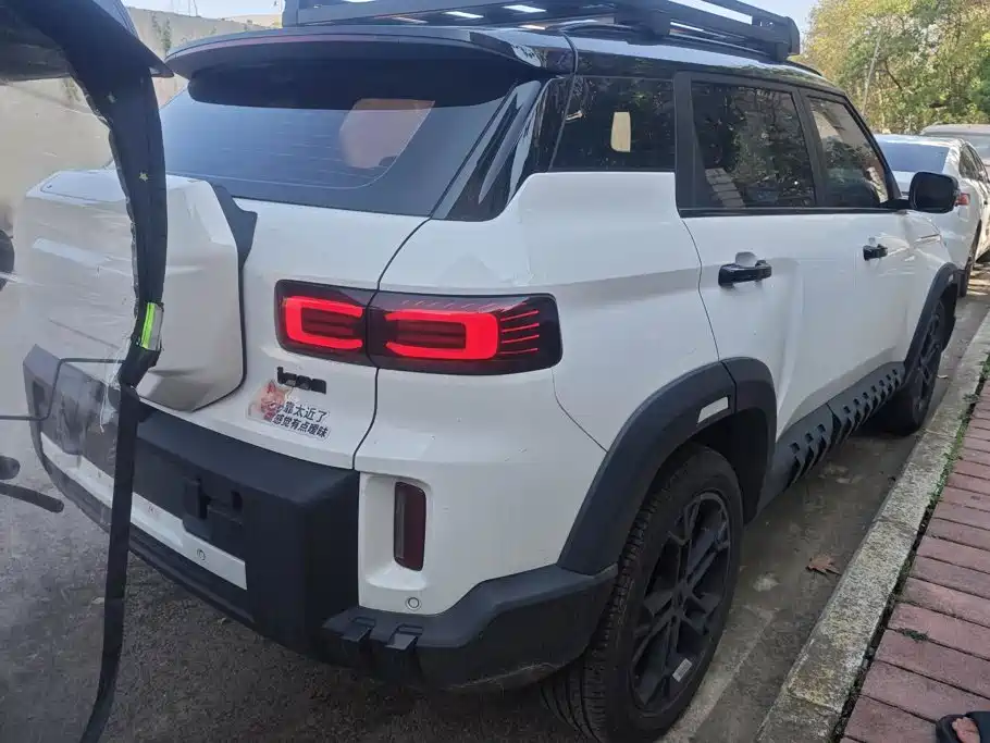 Geely Cowboy — миниатюра 3