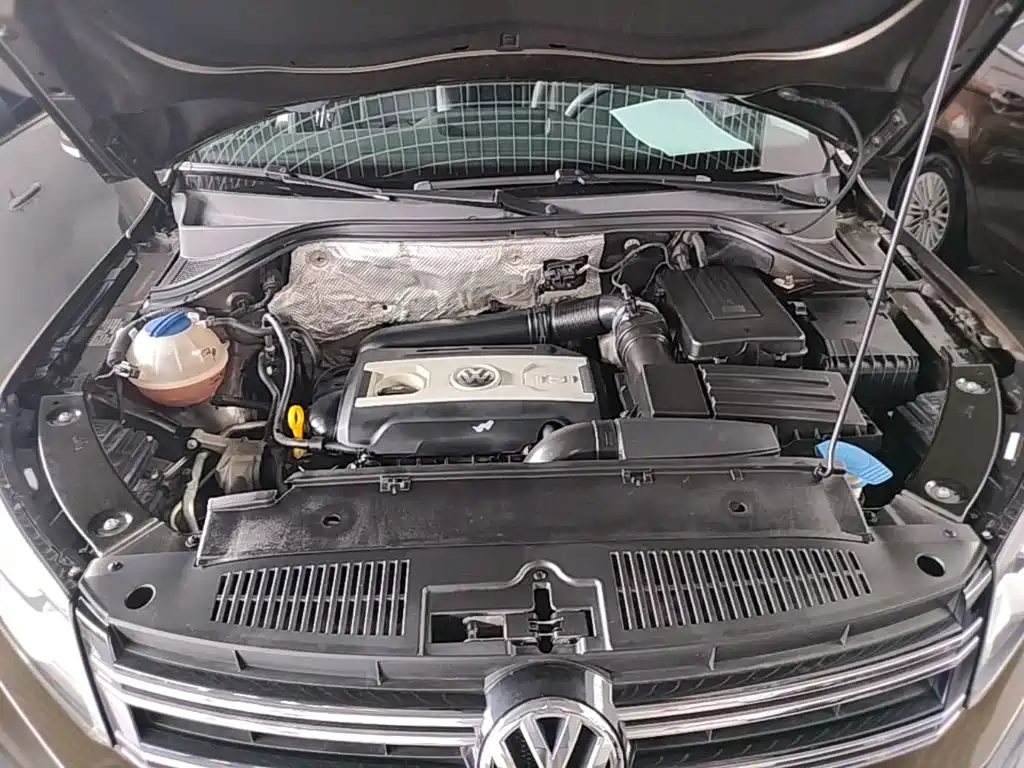 Volkswagen Tiguan — миниатюра 20