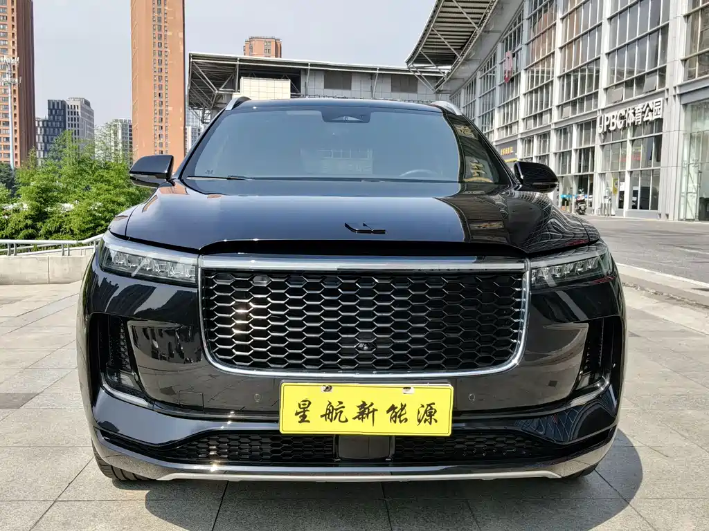 Li Auto ONE 2021 6 мест