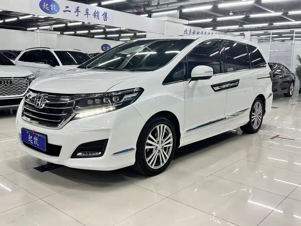 Honda Elysion 2016 2.4L Luxury