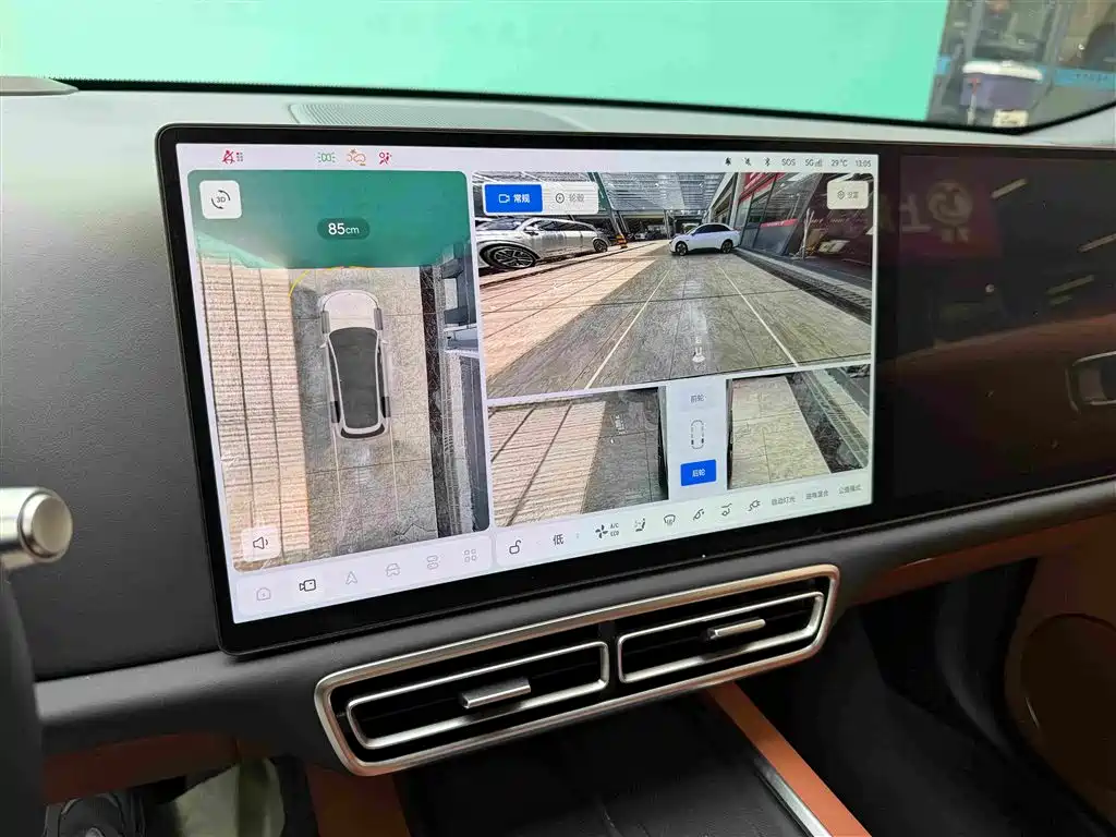 Li Auto Li L9 — миниатюра 12