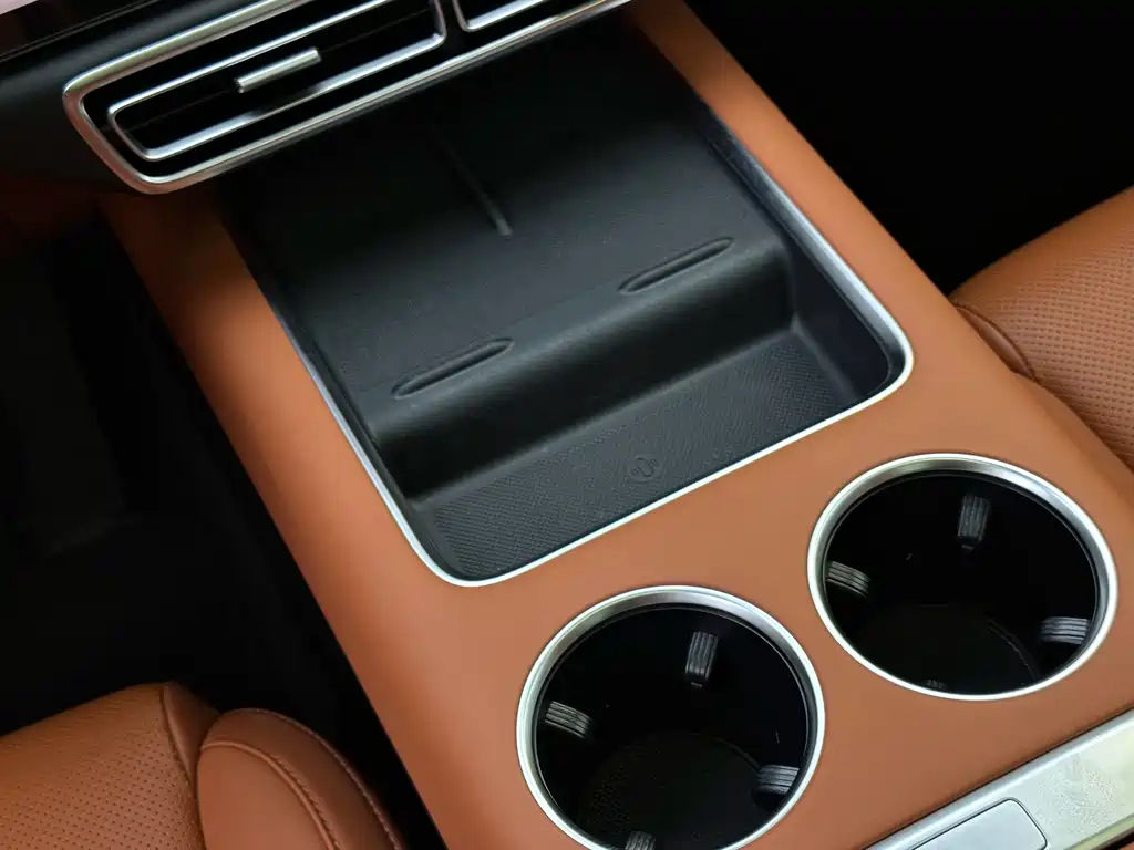 Li Auto Li L7 — миниатюра 10