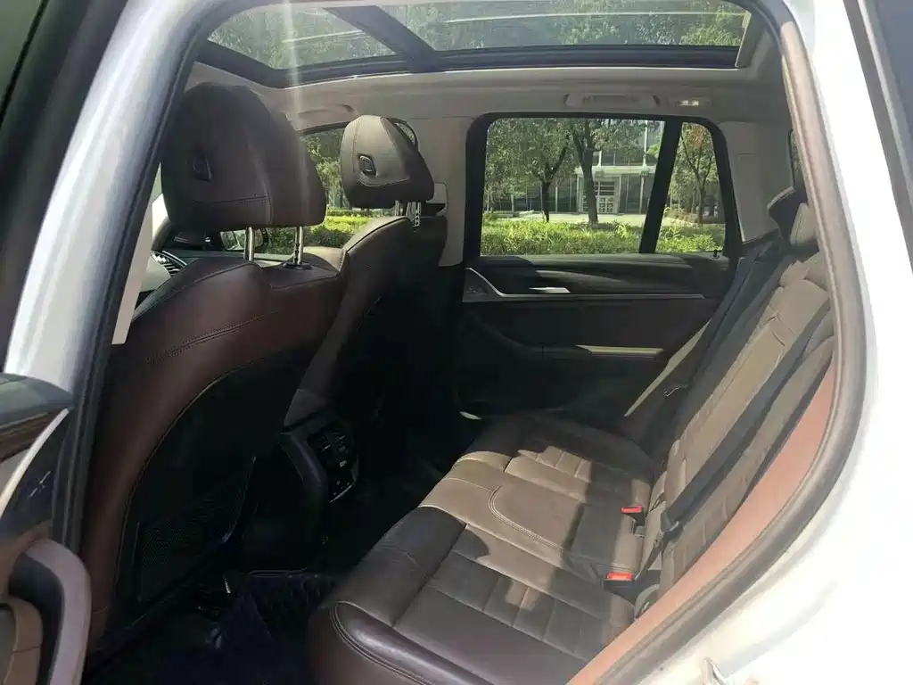 BMW X3 — миниатюра 6