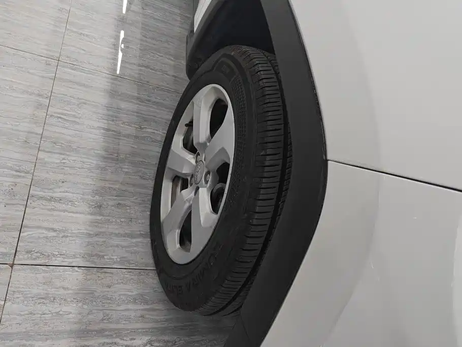 Jeep Compass — миниатюра 6