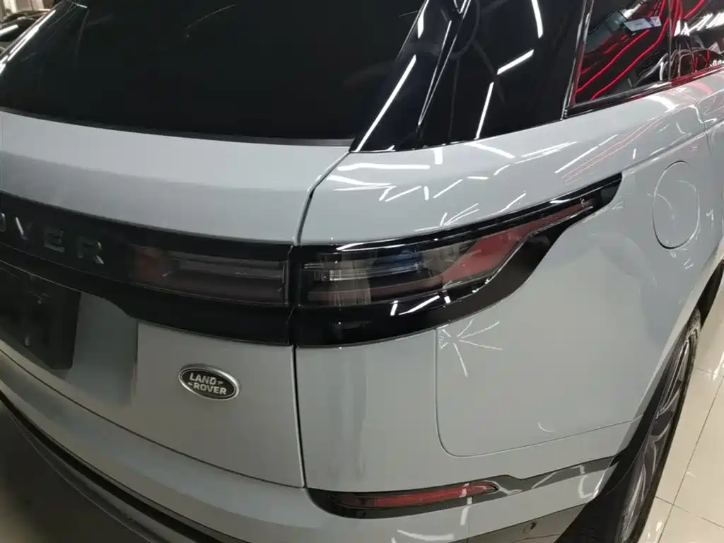 Land Rover Range Rover Velar 2024 Dynamic SE