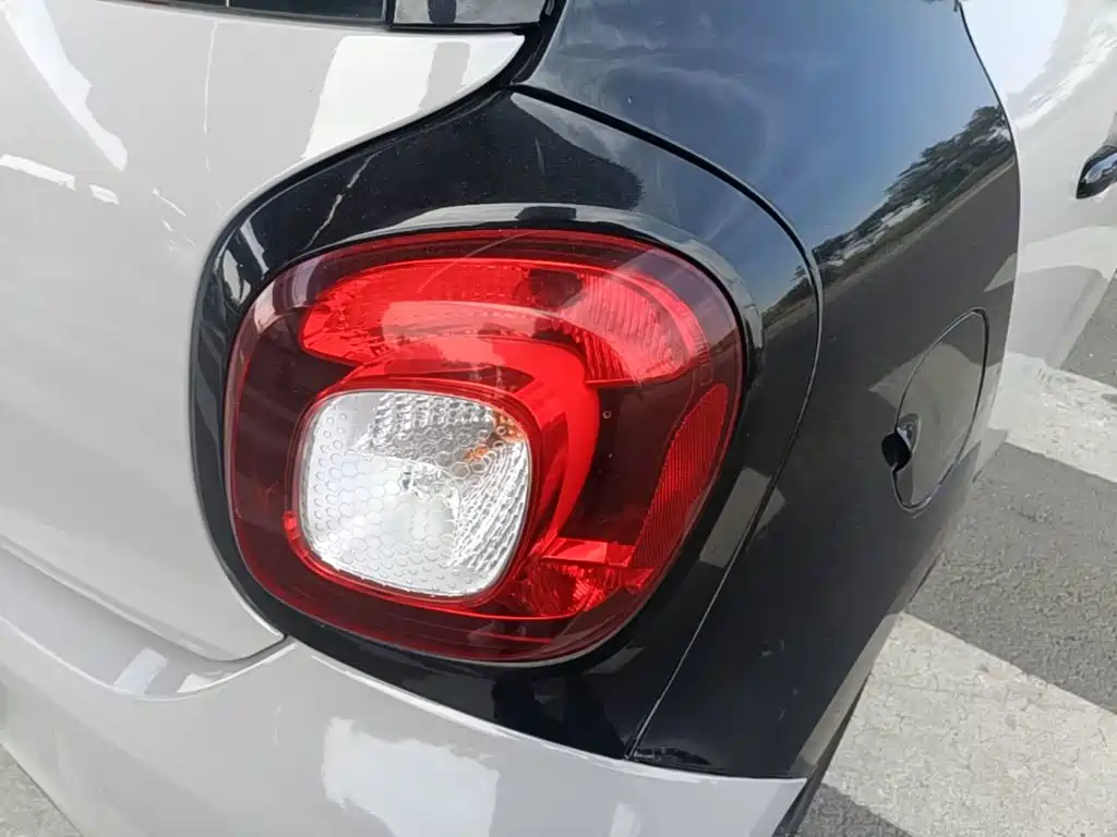 smart Smart Forfour — миниатюра 8