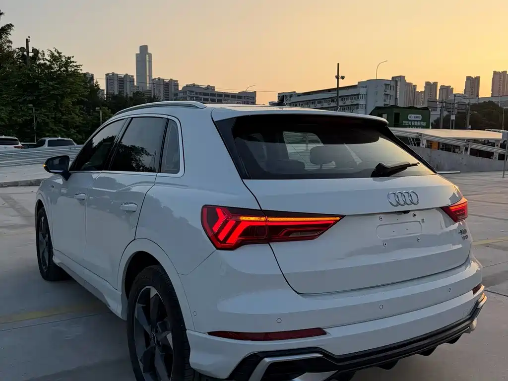 Audi Q3 — миниатюра 8