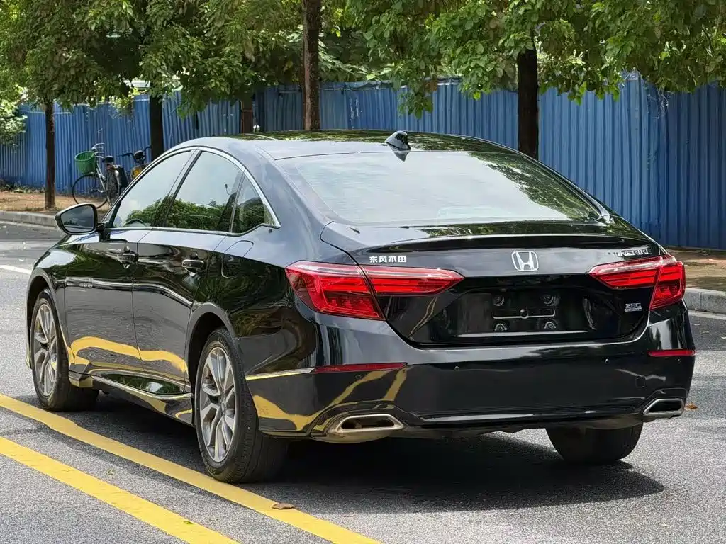 Honda Inspire — миниатюра 6